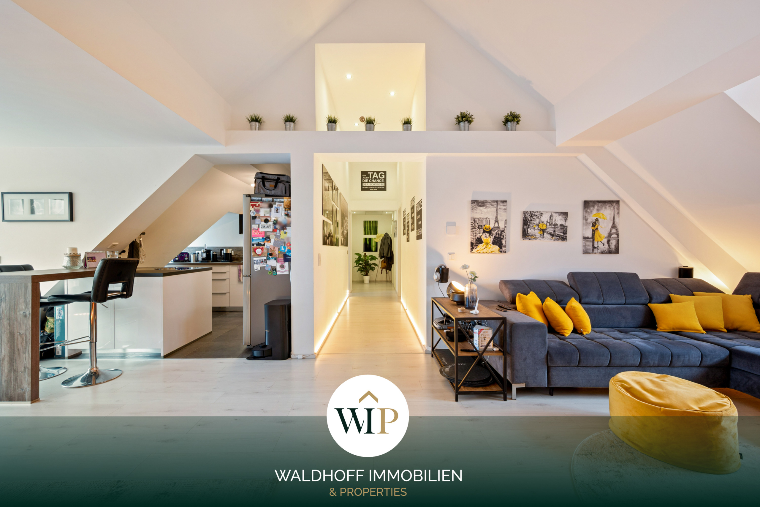 Stilvolle 3-ZKB-DG-Wohnung mit großer Dachterrasse und Stellplatz im Zentrum von Kaiserslautern